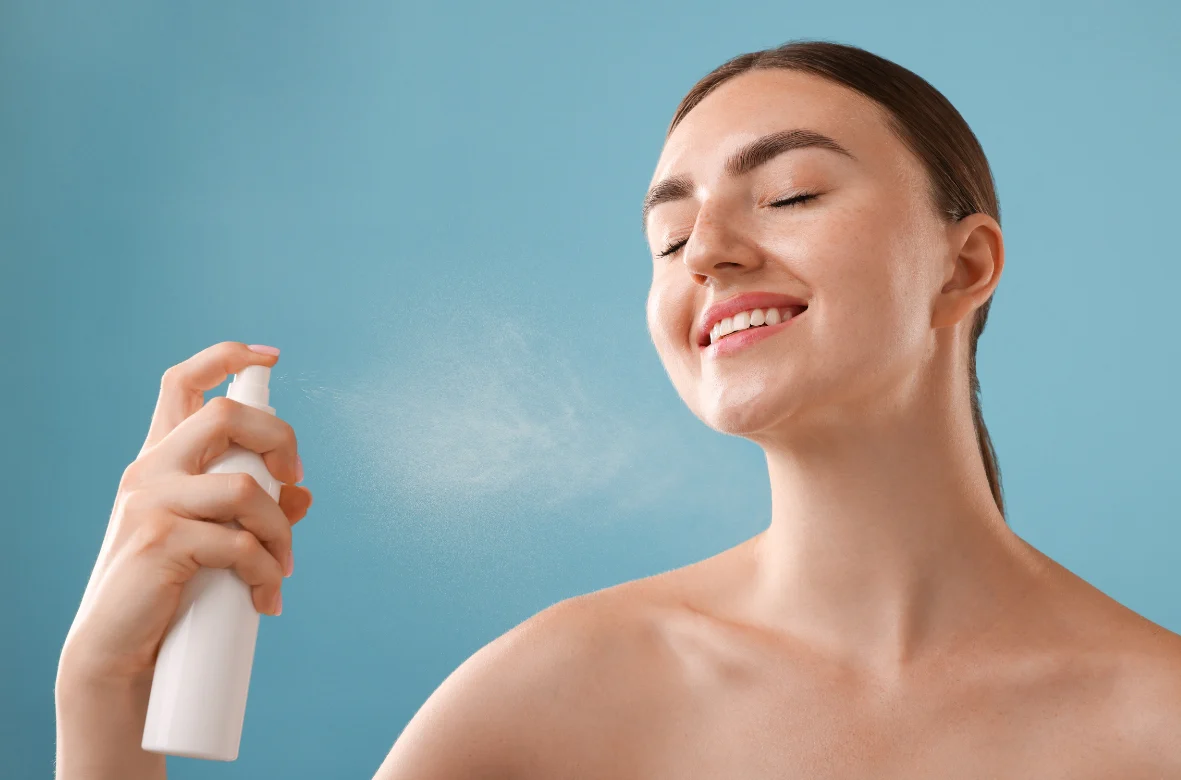 La mist idratante di stella cosmetici aiuta la pelle a ritornare al suo equilibrio naturale