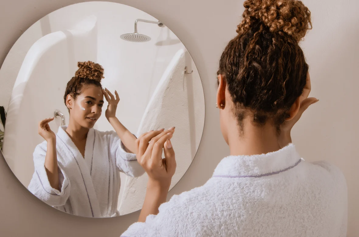 Prenditi cura di te ogni giorno con una skincare routine quotidiana